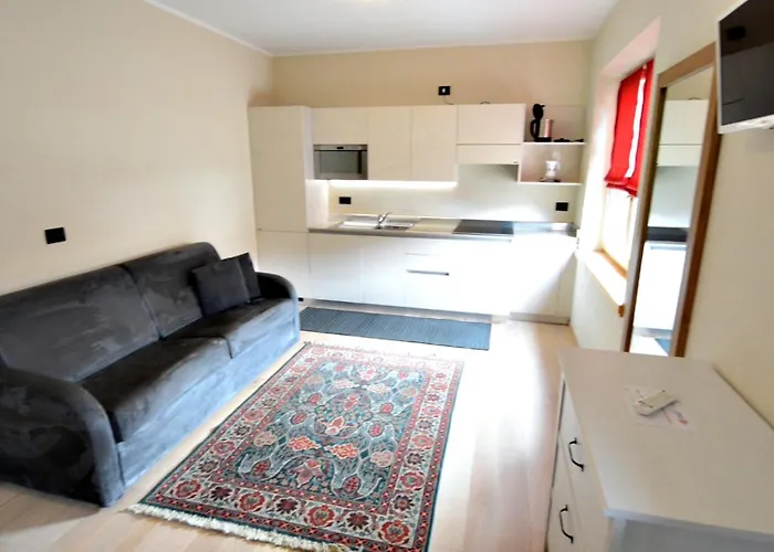 Rin アパート リヴィーニョ